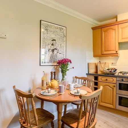 2 Oaklands Cottage Холт Екстериор снимка